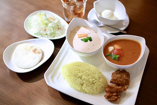 カレー&スパイス ガネ~シャ