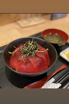 まぐろの漬け丼屋9215
