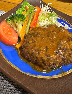 小料理彩