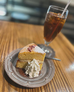 Kafe Blanka (カフェ ブランカ)