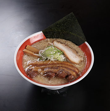 完熟らーめん本丸 泉駅前店