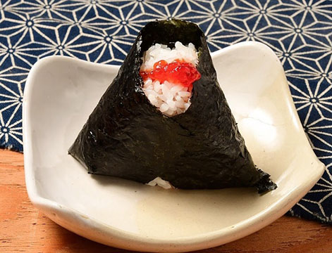 おにぎりヨネコ