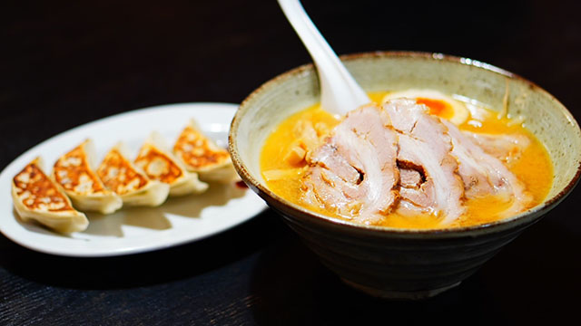 ラーメン専門店 まんてん
