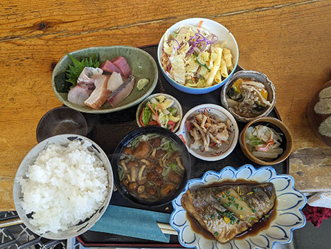 季楽酒味 まち屋