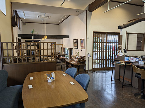 cafe yadorigi