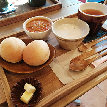 Caffe’とZakka R