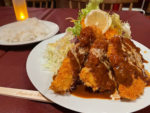 サラダニース 西新宿4丁目店