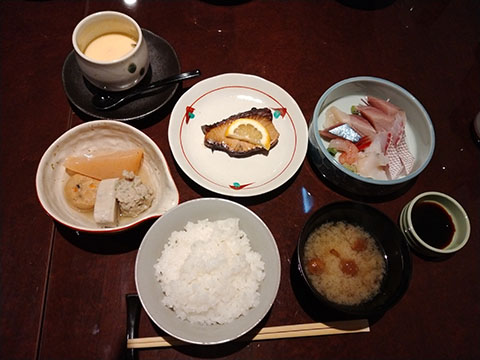 和食ダイニングばん菜