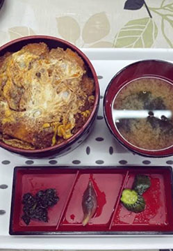 松美食堂