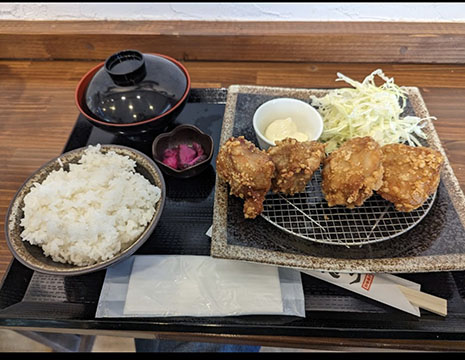 からあげ専門店ふくどり