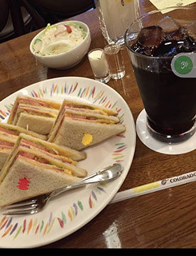 コロラド越谷店