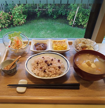 おこわ食堂