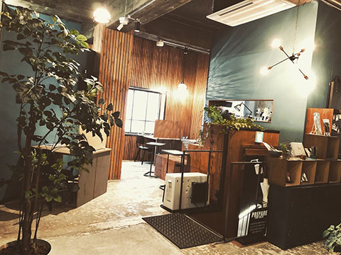 Attic cafe