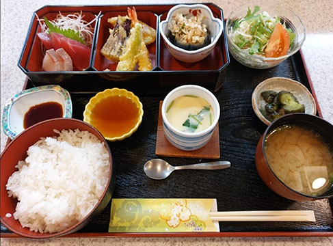 御食事処 ふくり