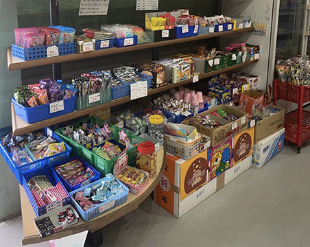 駄菓子専門店 二宮商店