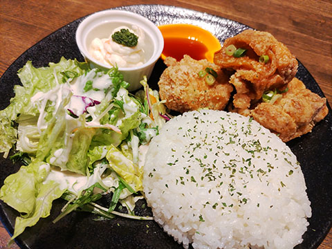 シュシュール(Chousur)