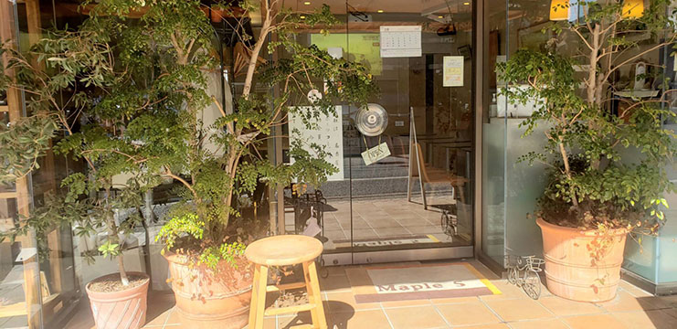 カフェ、カルチャーMapl5(メイプルファイブ)