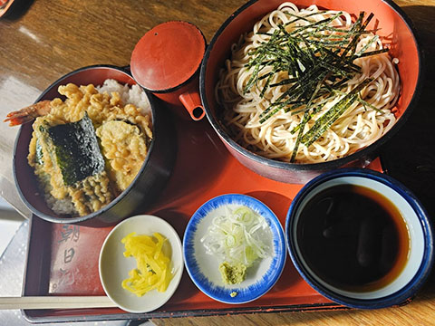 朝日屋