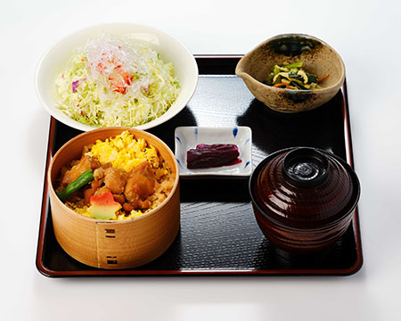 株式会社 花善 御食事処