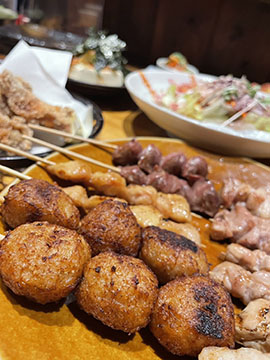 炭火焼鳥つくねや能登店