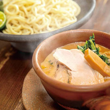 鶏白湯専門店つけ麺まるや八王子楢原店