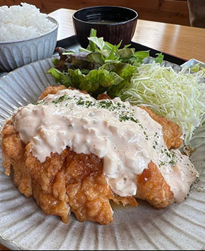 森岡食堂 てっちゃん