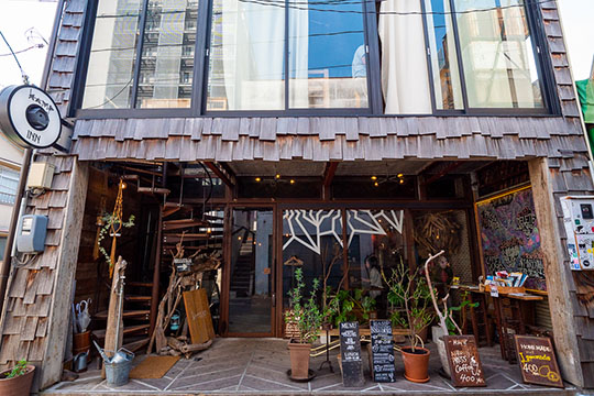 KAMP(キャンプ)
