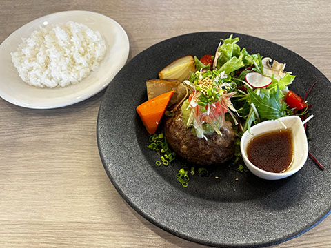 洋食コノヨシ南区石山店