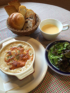 カフェ&ベーカリー Fougasse