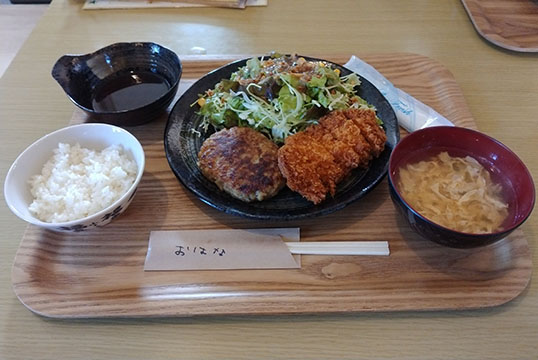 まったりカフェおはな