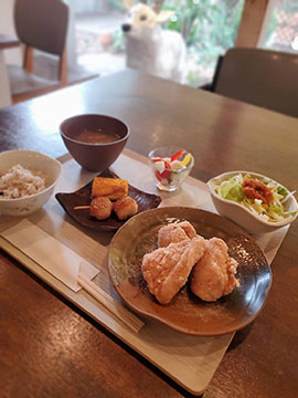 カフェキッチン クスクス