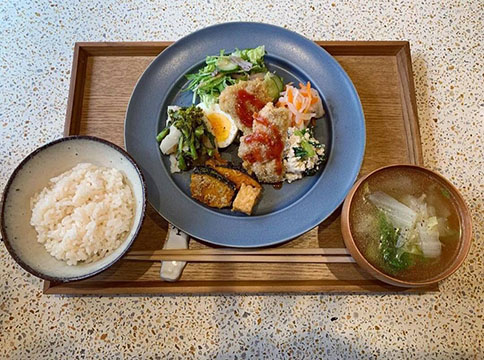 saji食堂