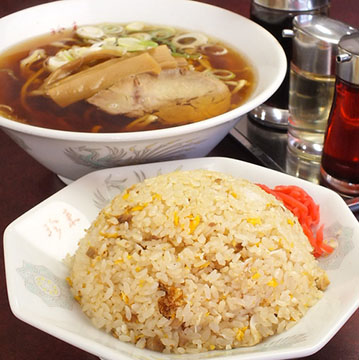 珍来 松が丘店
