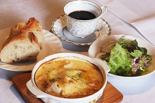 レストラン ブルーテ
