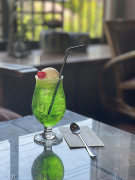 狸穴cafe