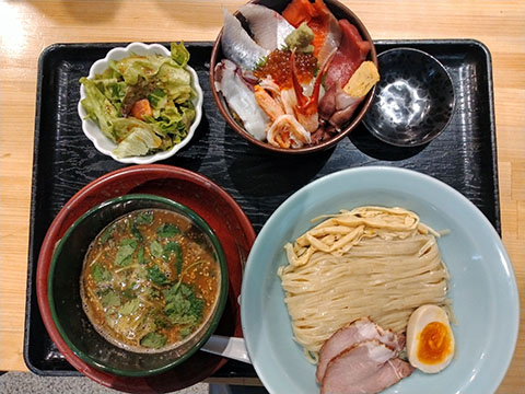 海鮮食堂 うを亀