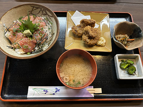 有魚亭