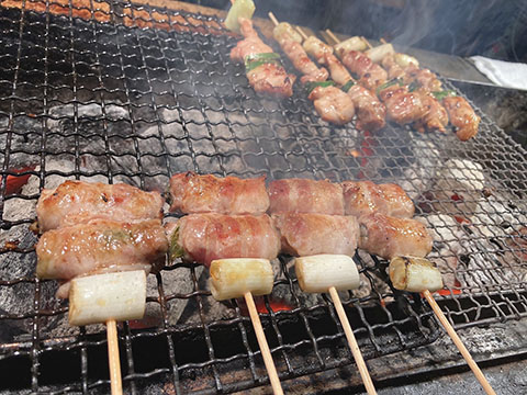 やきとり 炭火焼 ひろ