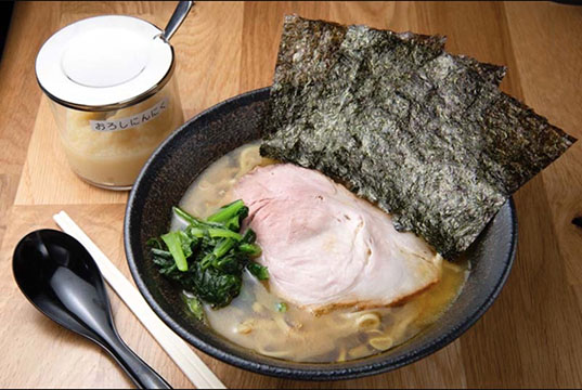 麺家 燻