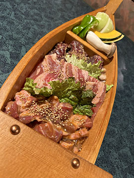 焼肉酒場 炎山