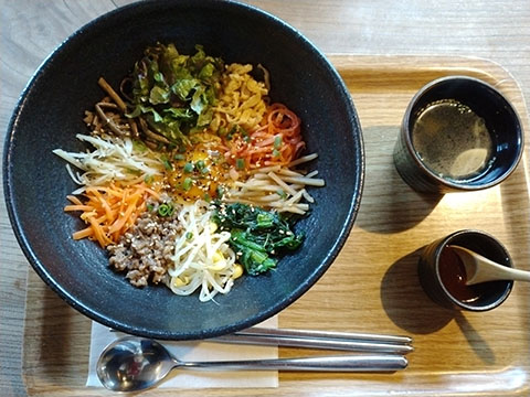 tama  cafe