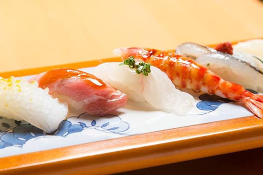 寿司割烹 やまちょう
