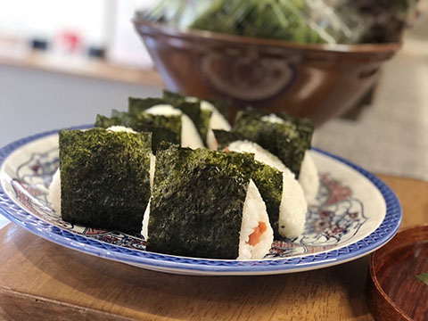ネコヤドウ