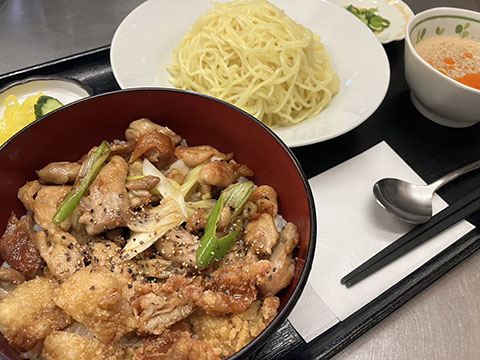 にじいろ食堂