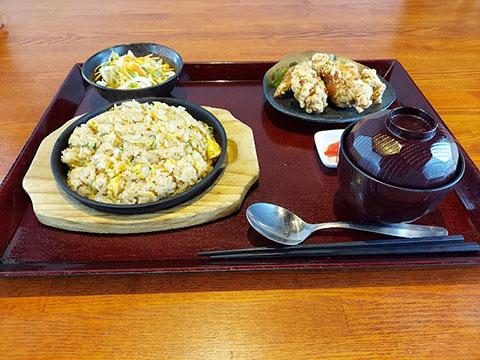 ぎやまん亭