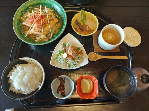 お台処 ともゑ庵