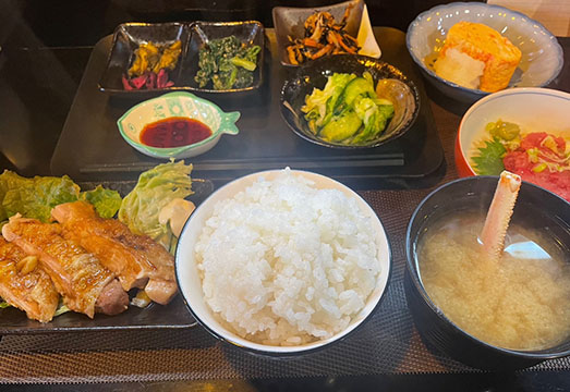 こばまる