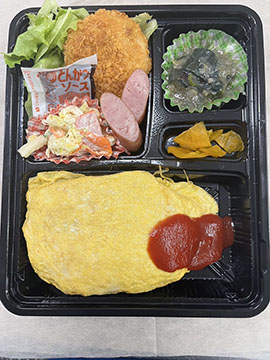 お弁当の紅雀