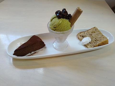 cafe シェモア