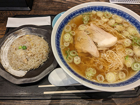 新華園本店